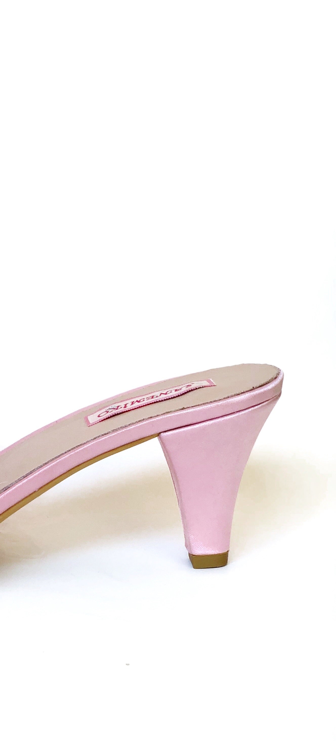 Klasik Heeled Fiyonklu Sandals