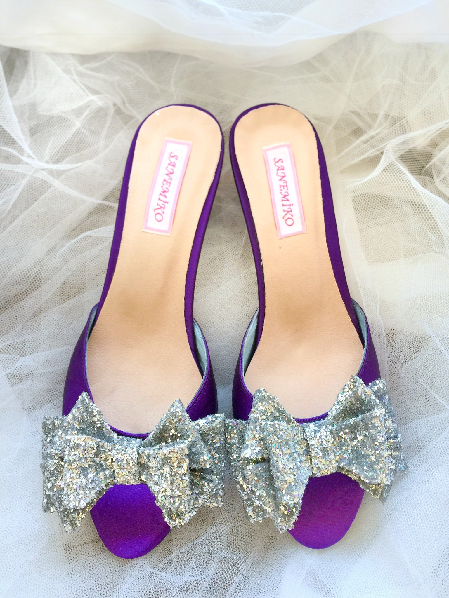 Klasik Heeled Fiyonklu Sandals