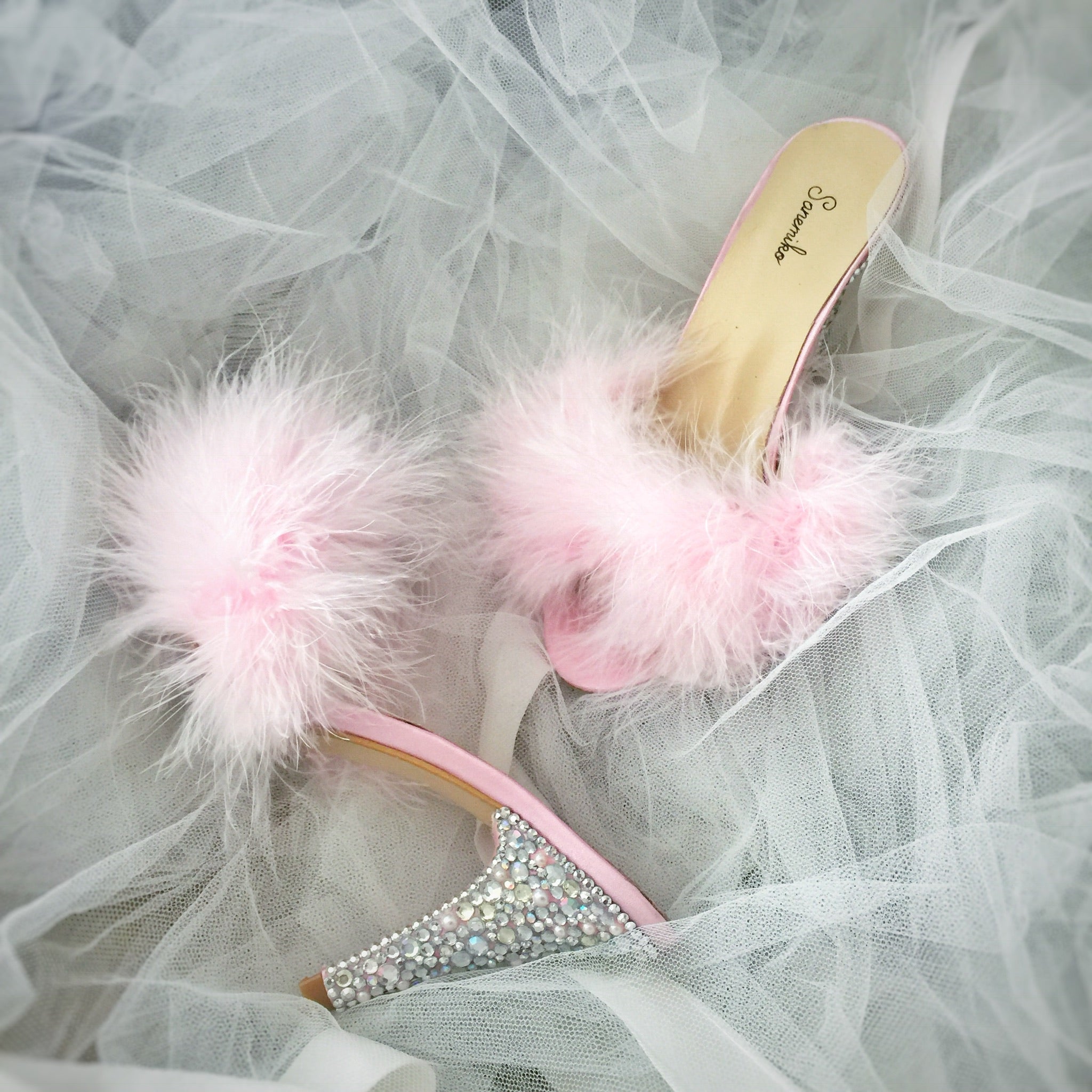 Klasik Heeled Crystal Feathered Sandals
