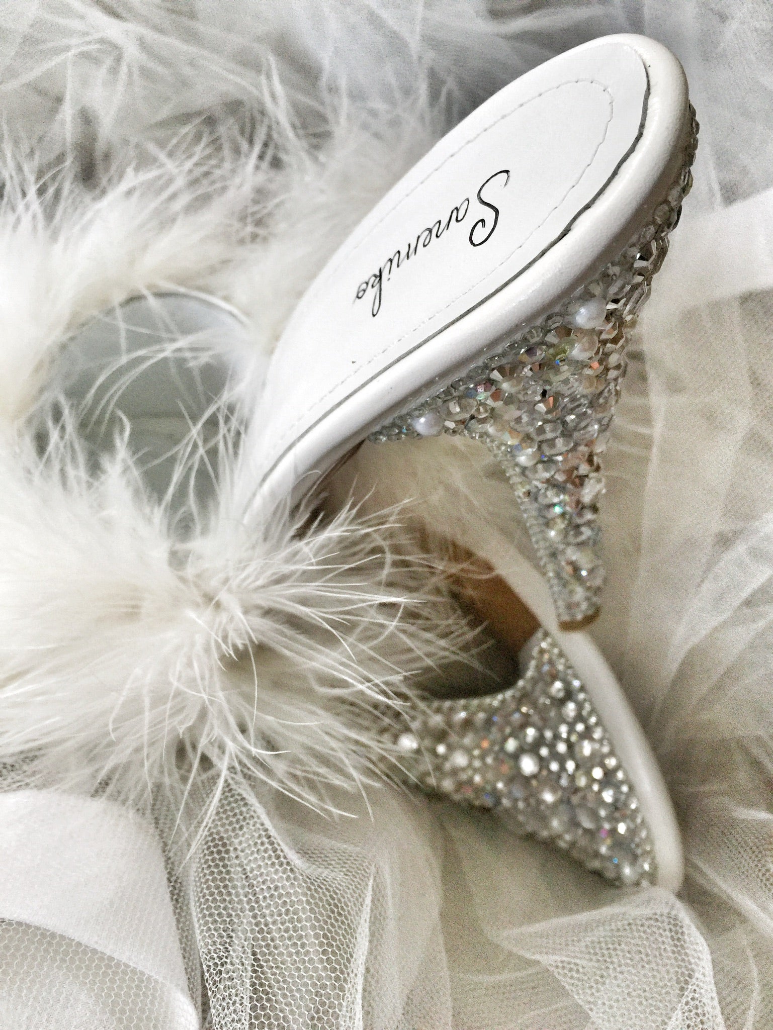 Klasik Heeled Crystal Feathered Sandals